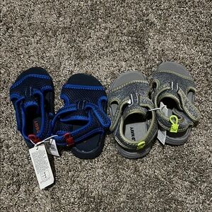 Old Navy Toddler Sandals. Blue & Gray. Toddler 6 NWT